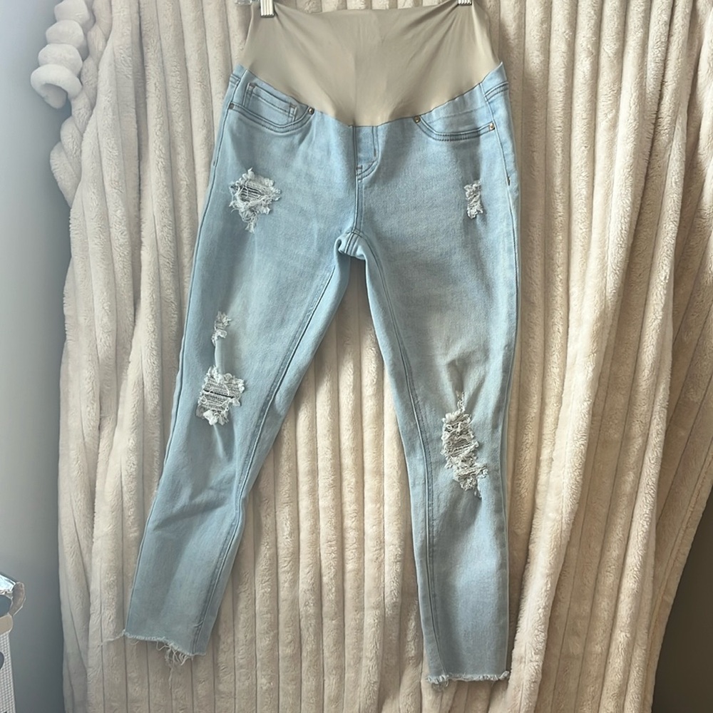 Blue Savvy Maternity